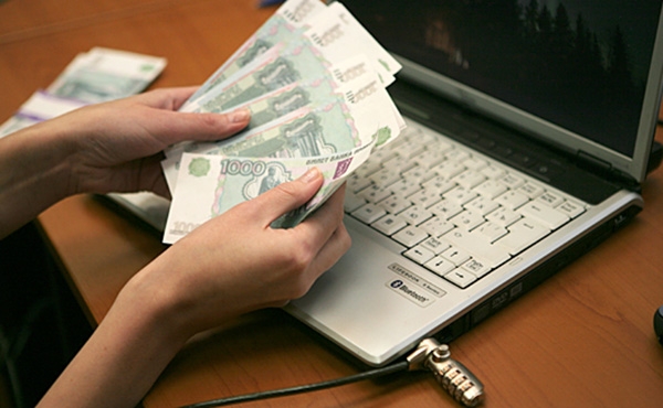 Жительница Муравленко заплатила 640 тысяч рублей за «бесплатное обучение работы на бирже»