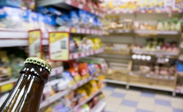 В Новом Уренгое за кражу бутылки алкоголя возбудили уголовное дело