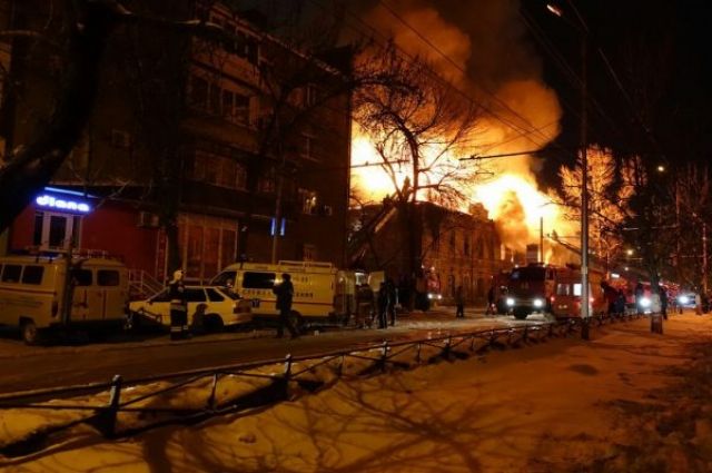 Квартира погибшего стала очагом пожара в жилом доме в Ноябрьске