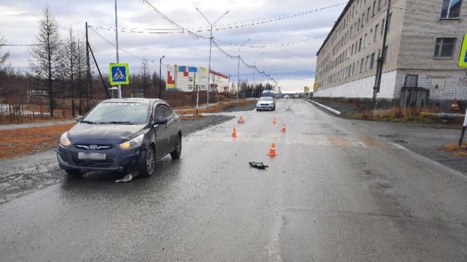 Пешеход попал под колеса автомобиля в Лабытнанги