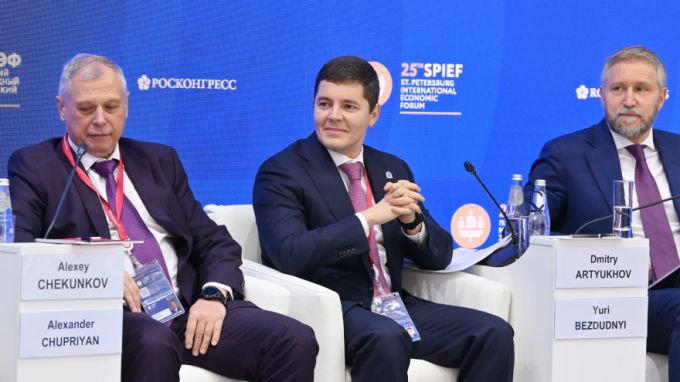 Дмитрий Артюхов рассказал на ПМЭФ об уникальном опыте Ямала по использованию беспилотников