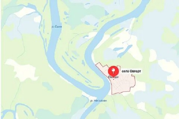 На реке Сыня режут лед, чтобы избежать подтопления сел