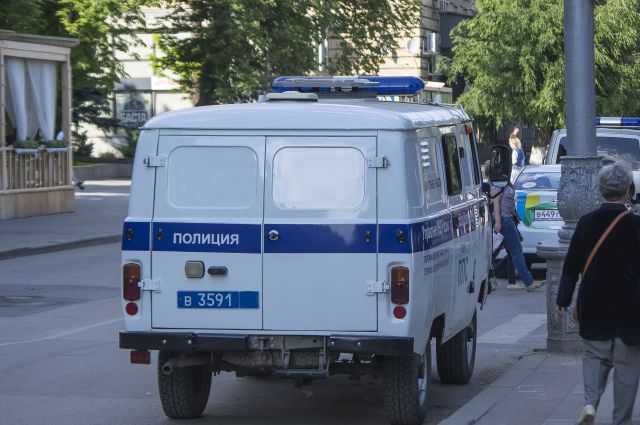 Житель Ноябрьска спланировал угон автомобиля, но передумал и похитил другой