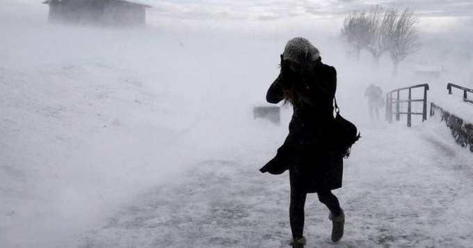 В пятницу 13-го на Ямале ожидаются дожди и сильный ветер