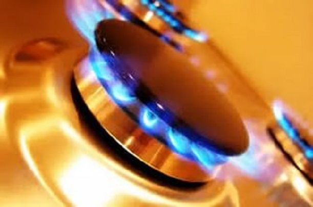 В Новом Уренгое мужчина намеренно открыл газ и ушел из дома