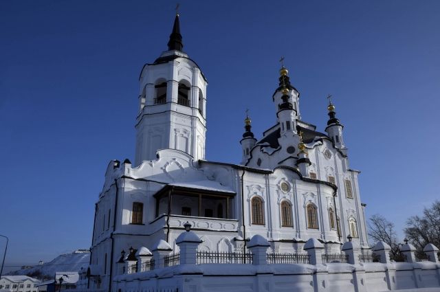Ямальские дети из многодетных и малообеспеченных семей посетили Тобольск