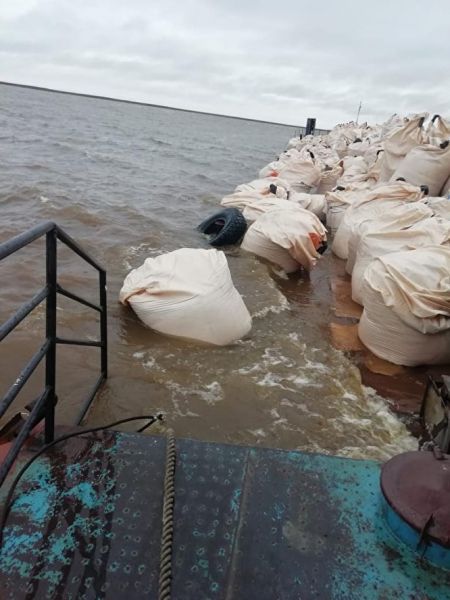Затопление баржи на Ямале стало поводом для уголовного дела