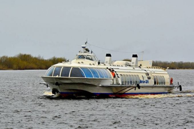 Поздравление Дмитрия Артюхова с Днём работников морского и речного флота