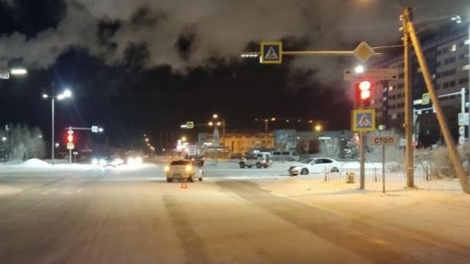 ДТП с пострадавшим: в Новом Уренгое столкнулись две иномарки