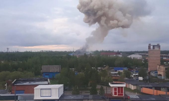В Ноябрьске произошел взрыв в машине