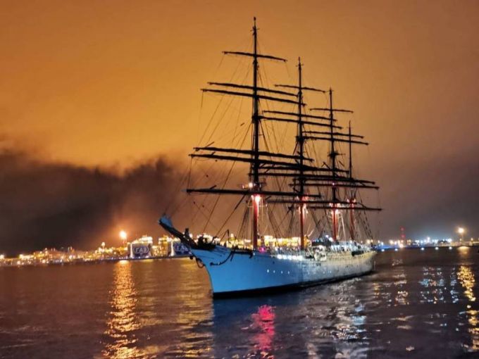 «Седов» покоряет Северный морской путь