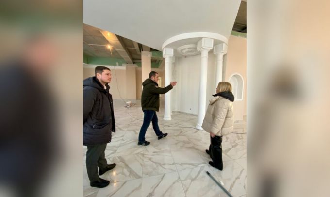 «Воздушный и праздничный»: в Муравленко скоро достроят дворец бракосочетаний