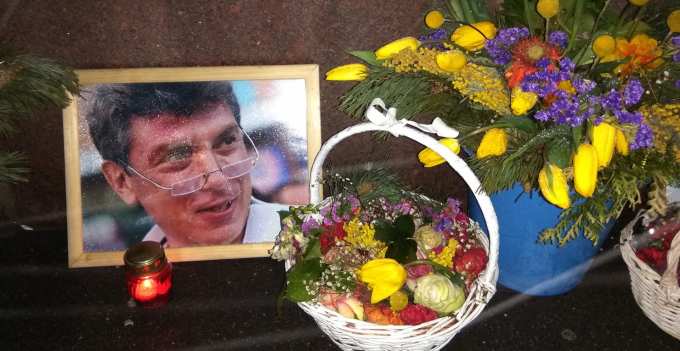 Разыскиваемый за убийство политика Бориса Немцова мог скрываться в Новом Уренгое
