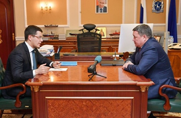 Спикер Заксобрания Ямала отчитался перед Артюховым о работе парламента в уходящем году