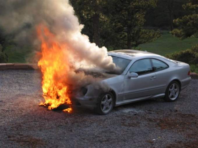 Огонь лишает ямальцев средств передвижения. 