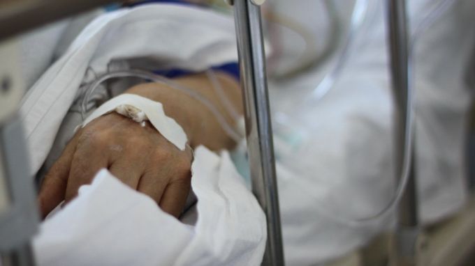 В Новом Уренгое скончалась женщина, попавшая под колеса иномарки