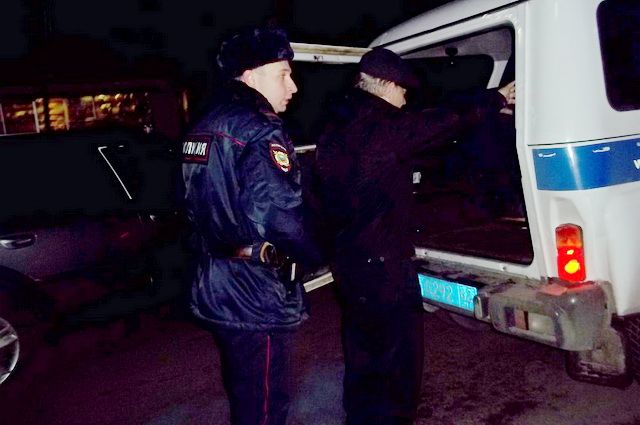 Оскорбил полицейского – плати. Таркосалинец попал на штраф