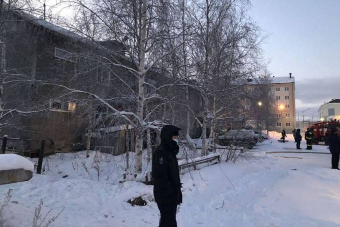 Сегодня утром в Ноябрьске горела жилая многоэтажка