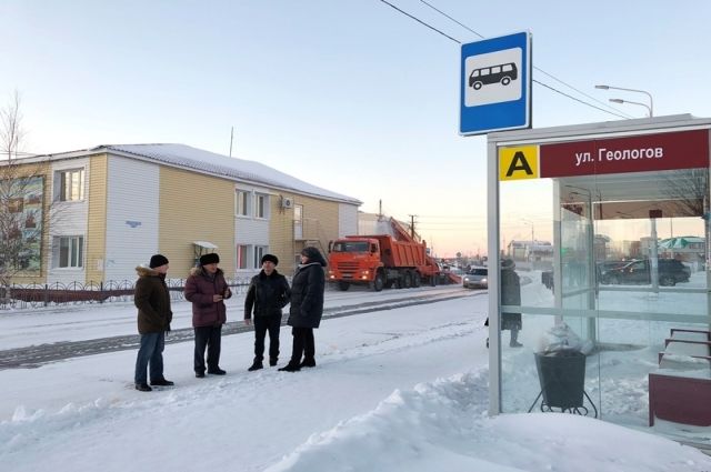 Народный контроль проверил состояние пешеходных переходов в Тарко-Сале