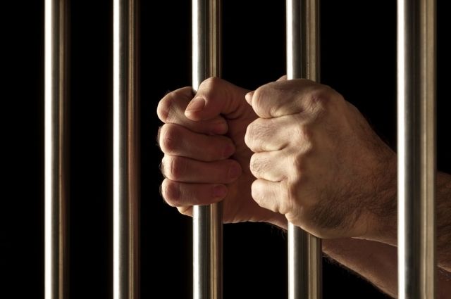 В Салехарде осужденный условно получил реальный срок за нарушение режима