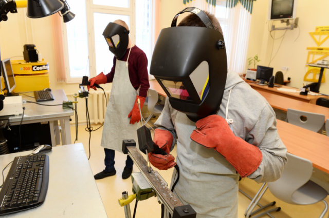 Финалисты WorldSkills из ЯНАО демонстрируют свой профессионализм в Казани