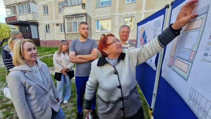 В Муравленко по проекту местных школьников обустроят городской двор
