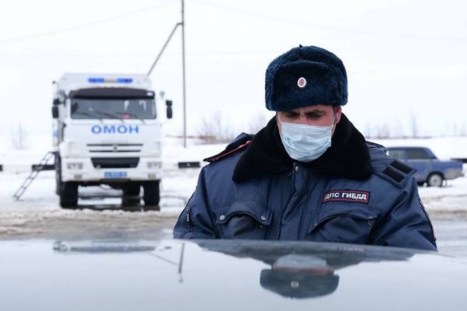 Мэр Нового Уренгоя рассказал, зачем на въезде в город стоит ОМОН