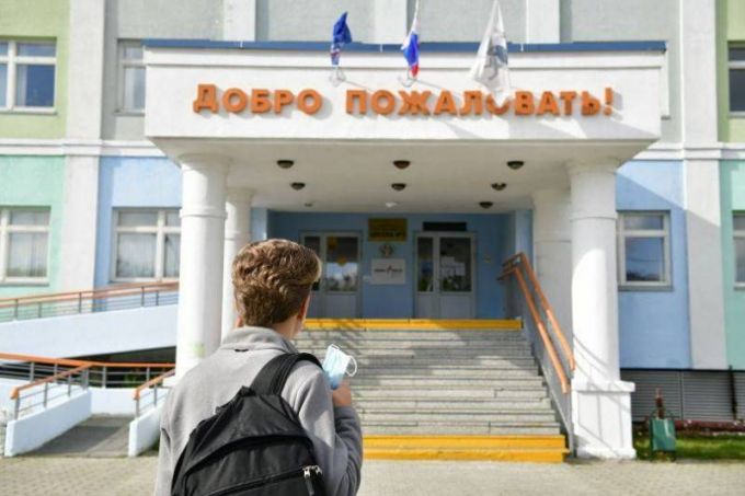 Ямальским школьникам продлили каникулы