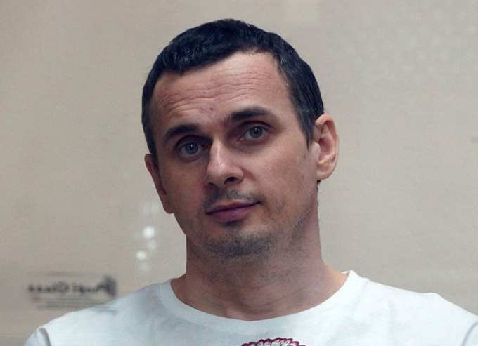 «Умирающий» в ямальской колонии Сенцов рассказал Москальковой о самочувствии