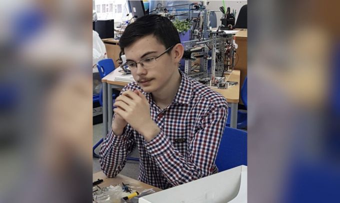Новоуренгойский школьник получил международное признание за исследования мюонов