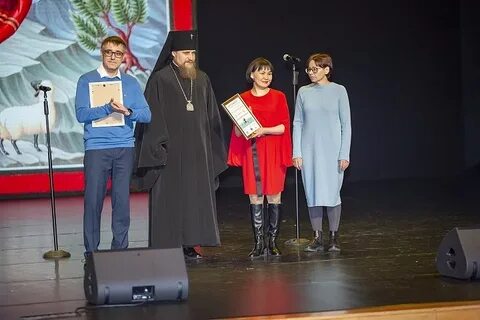 Салехардцы собрали полмиллиона рублей на лечение троих больных детей