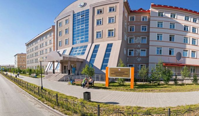 Салехардская окружная больница перенаправит экстренных пациентов в больницу Лабытнанги и Аксарки