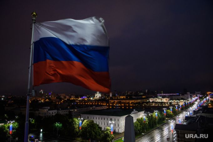 В Новом Уренгое дома раскрасят в цвета российского флага. 
