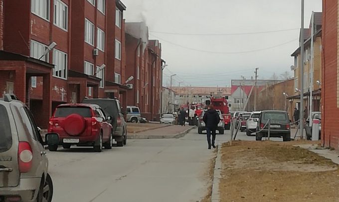 На Ямале произошло сразу два пожара в жилых домах