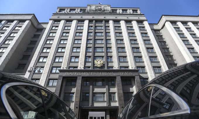 Законы июня. Отменят роуминг и разрешат составлять совместное завещание