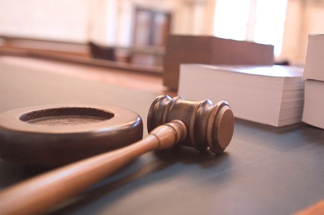 В Приуральском районе суд восстановил уволенного сотрудника школы