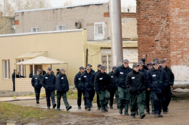 В Новом Уренгое водитель получил реальный срок за сбитую насмерть женщину