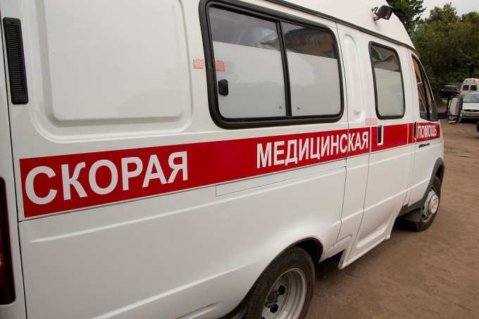Выпавшего из окна в Ноябрьске мужчину госпитализировали два раза