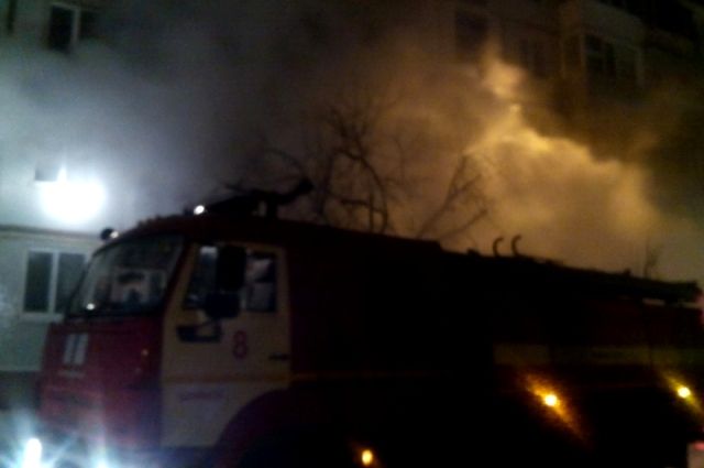 В Надыме при пожаре в девятиэтажке обгорел пенсионер