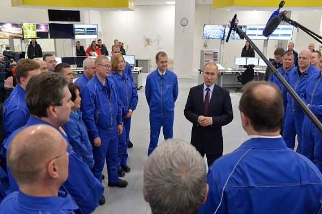 Владимир Путин провёл рабочее совещание в Сабетте