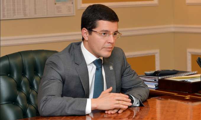 Дмитрий Артюхов поблагодарил ямальских мам за добрые и отзывчивые сердца