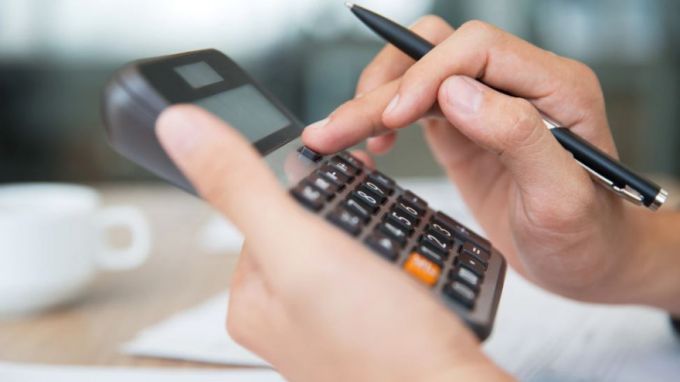 На Ямале работодатель задолжал своим сотрудникам зарплату на 12 миллионов рублей