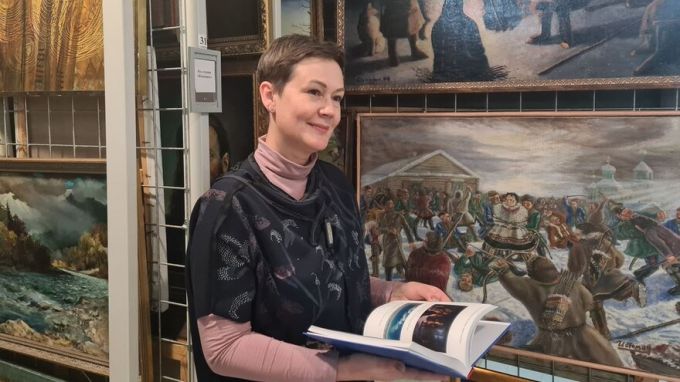 В ЯНАО издали книгу «История ямальского искусства: ХХ век»