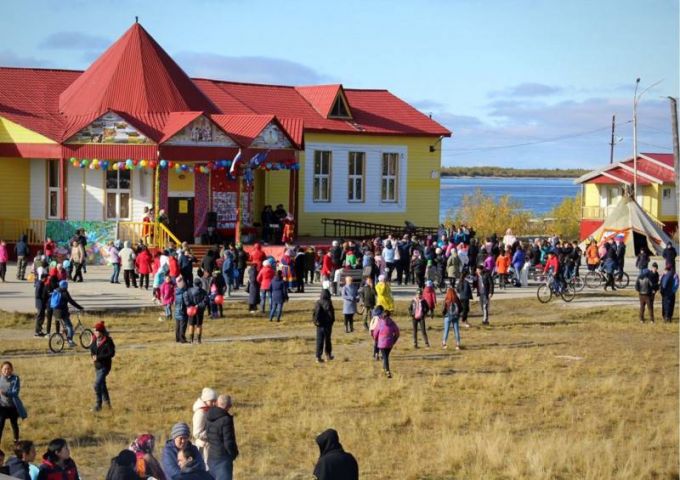 Жители Самбурга летом сэкономят на поездках в Тарко-Сале