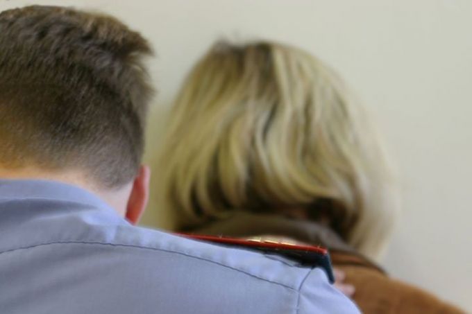 В Тарко-Сале женщину оштрафовали за оскорбление полицейского