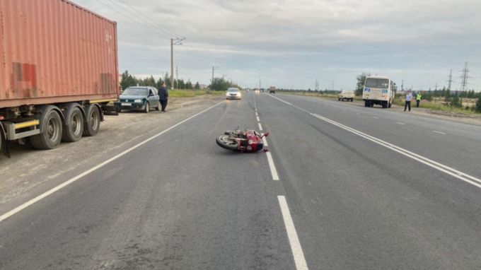 В ДТП на трассе Сургут — Салехард погиб мотоциклист