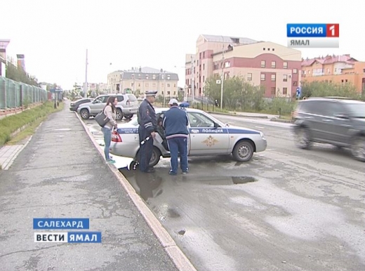 В Салехарде пьяный несовершеннолетний водитель пытался уйти от полицейской погони 