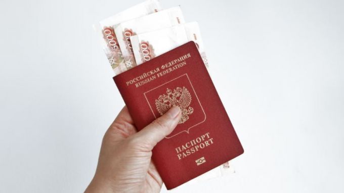 В Муравленко местная жительница заплатит штраф за фиктивную регистрацию иностранца