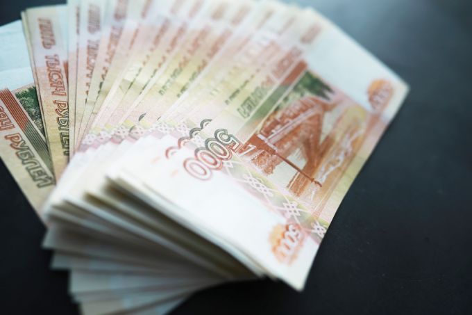 На Ямале прокуратура помогла рабочим получить зарплату