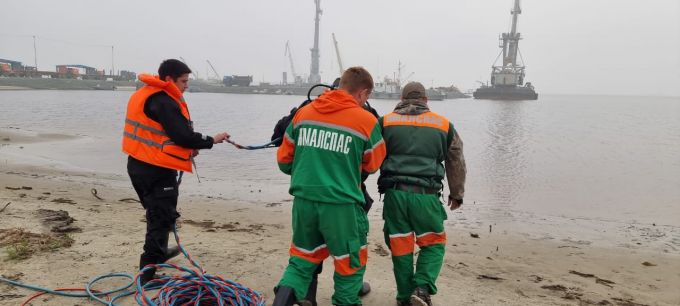 В ЯНАО из реки достали труп мужчины